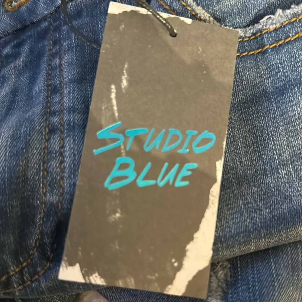 Levi's‎ Women's Blue Skinny Jeans - Picture 3 of 5